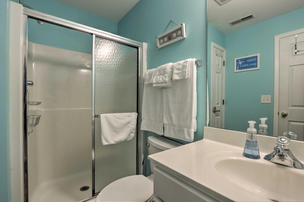 The Lake Escape With Balcony And Pool Access! Camdenton Esterno foto